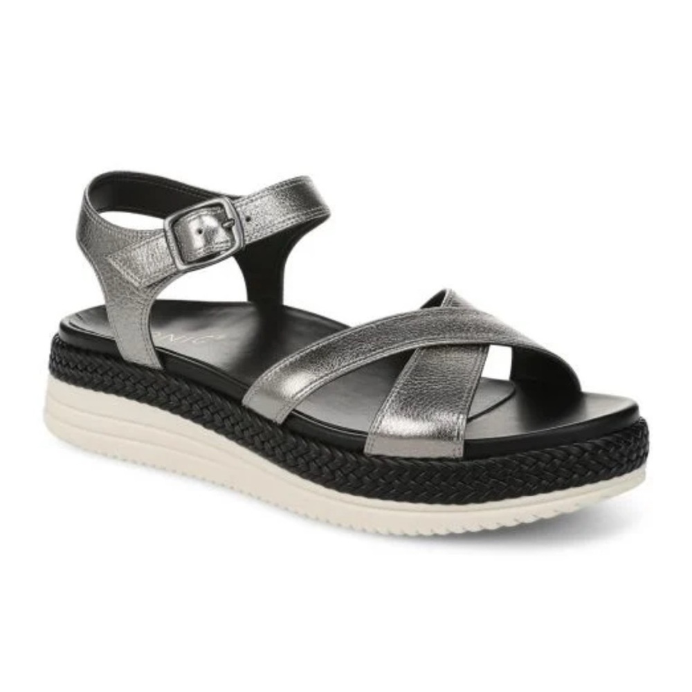 Vionic Mar Strappy Sandal size 7, New in box